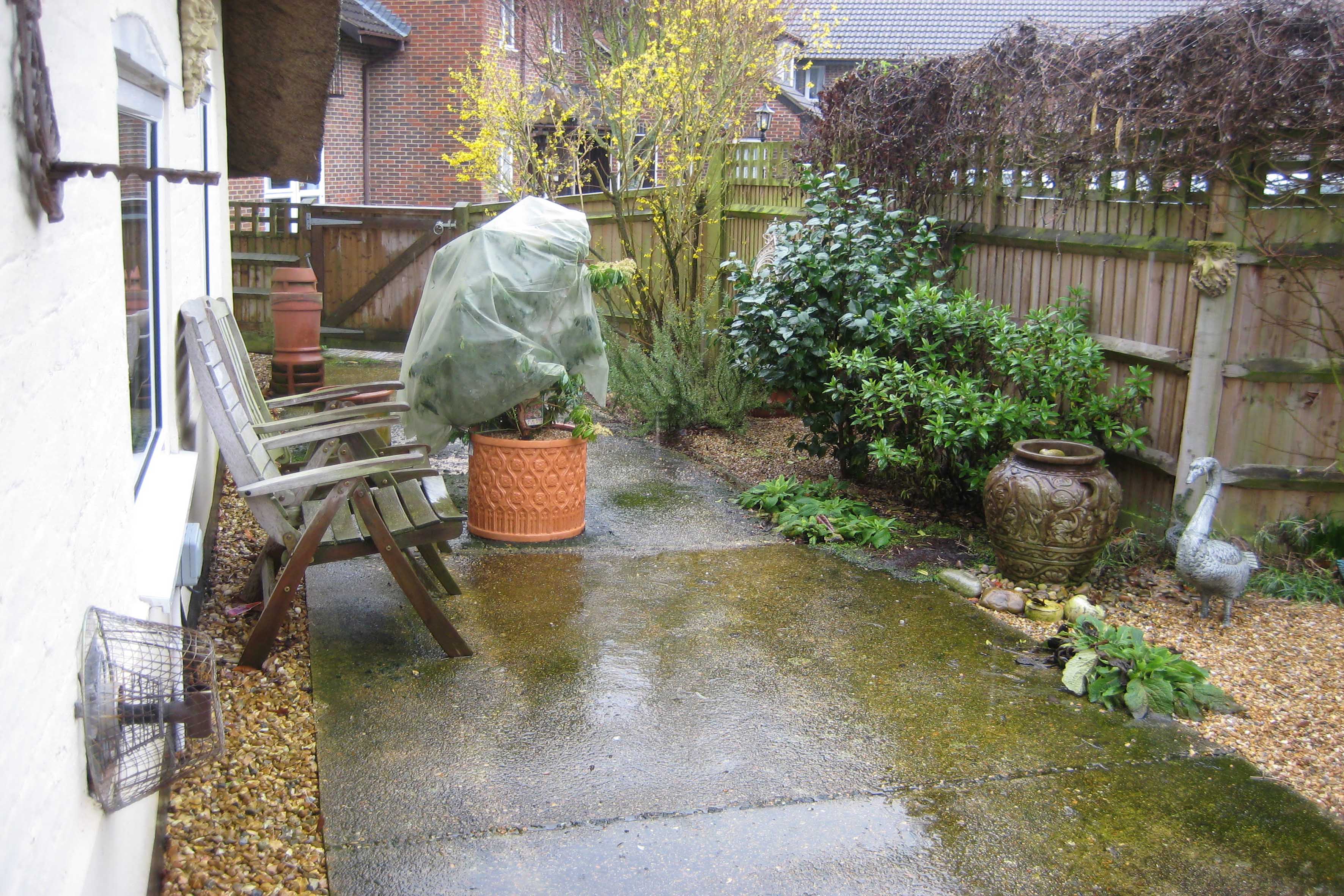 old-southampton-garden